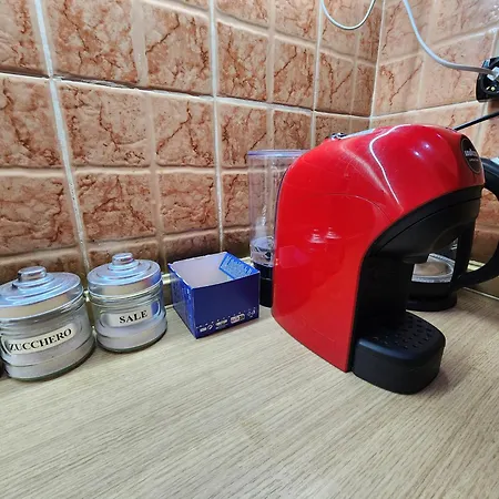 公寓 Cozy Sunlit With Scenic Balcony View 地拉那